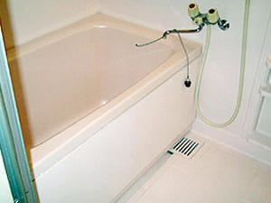 浴槽の樹脂コーティング塗装　施工後の画像